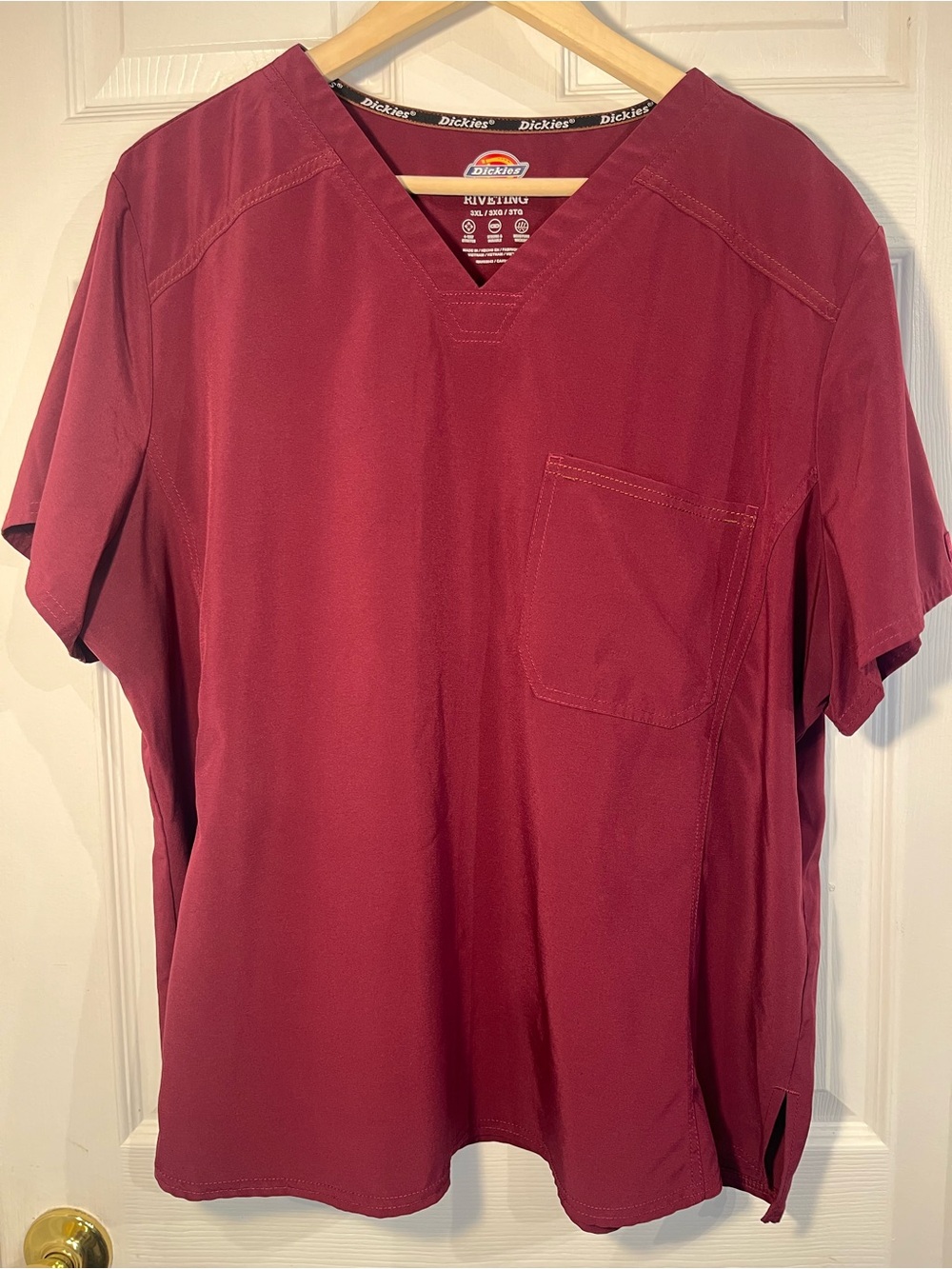 Dickies‎ Riveting Scrub Top 3XL Wine Stretch V Neck Medical Nurse Uniform